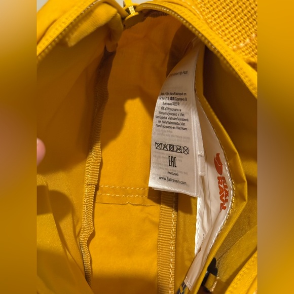 Kanken Hip Pack - Picture 4 of 7